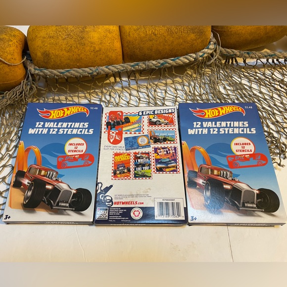 New in Box  Hot Wheels  Valentines with Stencils  12 x 3 (36 total)  count - Picture 2 of 2